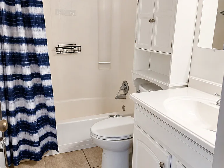 6602 S Juanita St, Unit A — photo 10