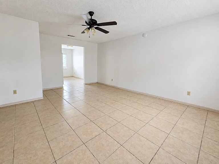 6602 S Juanita St, Unit A — photo 16